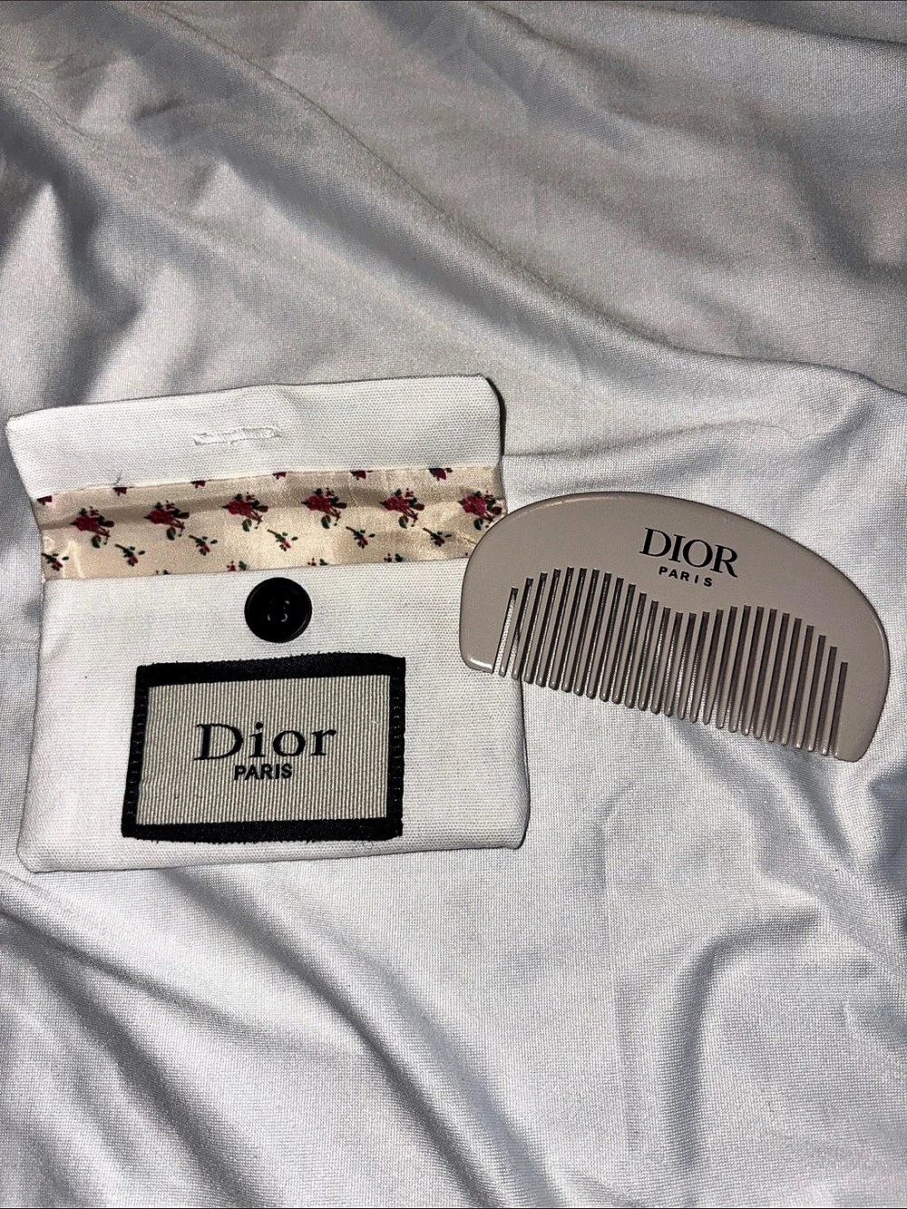 Inspired Comb with Floral Pouch in White & Pink